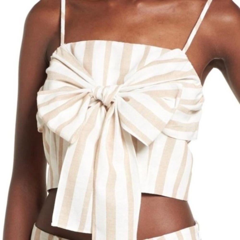 Chriselle x JOA Fitted crop top